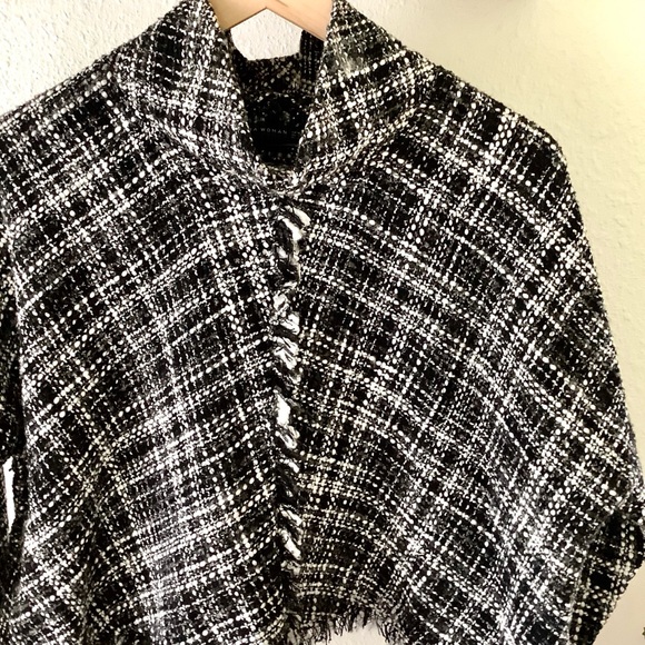 Zara plaid tweedy top - Picture 3 of 7